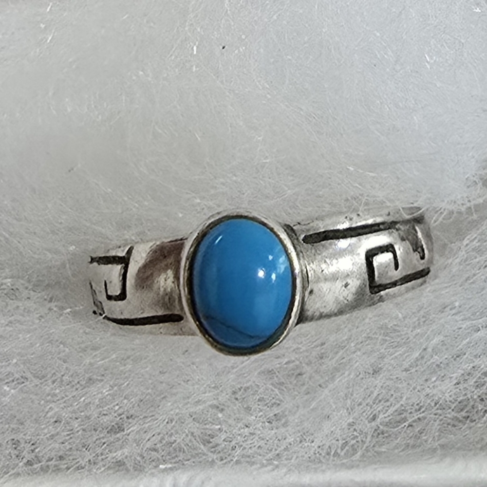 Native American Turquoise And Sterling Silver Ring
